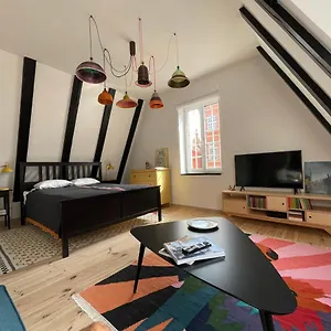 https://duga-rooftop-apartment-old-town.gdanskhotel.org